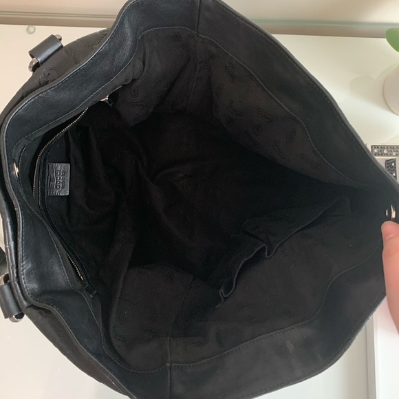 SOLD GUCCI Guccissima Icon Bit Tote Bag - Picture 9 of 16